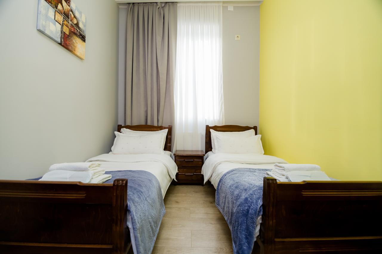 Big Family Guest House Τυφλίδα Εξωτερικό φωτογραφία