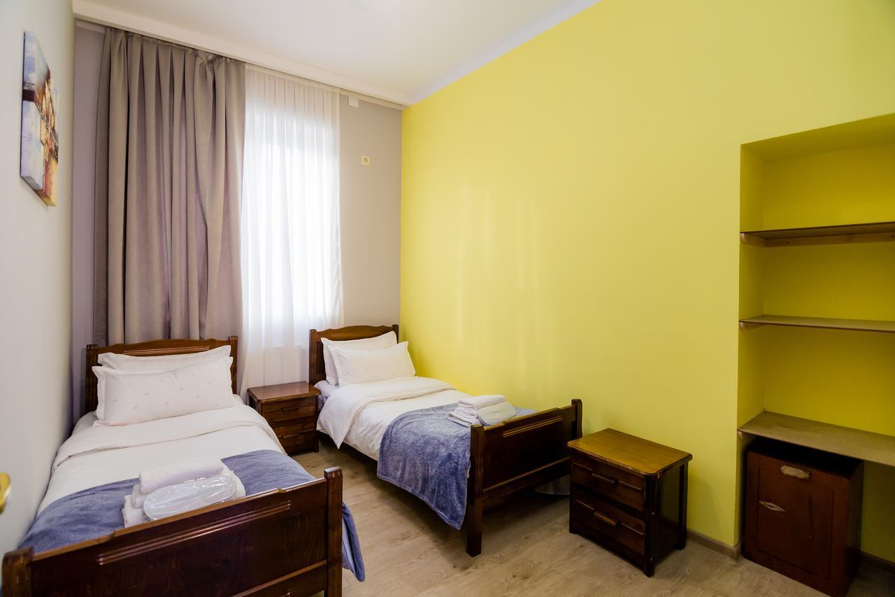 Big Family Guest House Τυφλίδα Εξωτερικό φωτογραφία