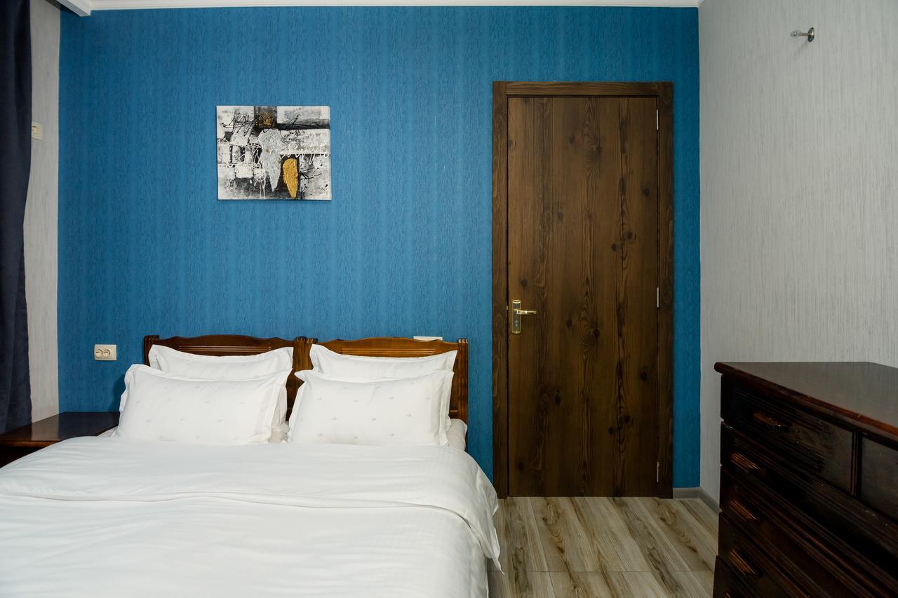 Big Family Guest House Τυφλίδα Εξωτερικό φωτογραφία