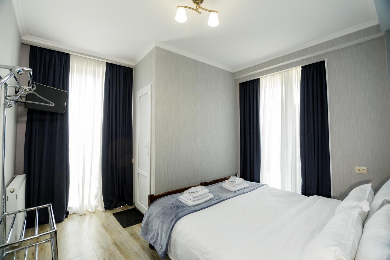 Big Family Guest House Τυφλίδα Εξωτερικό φωτογραφία