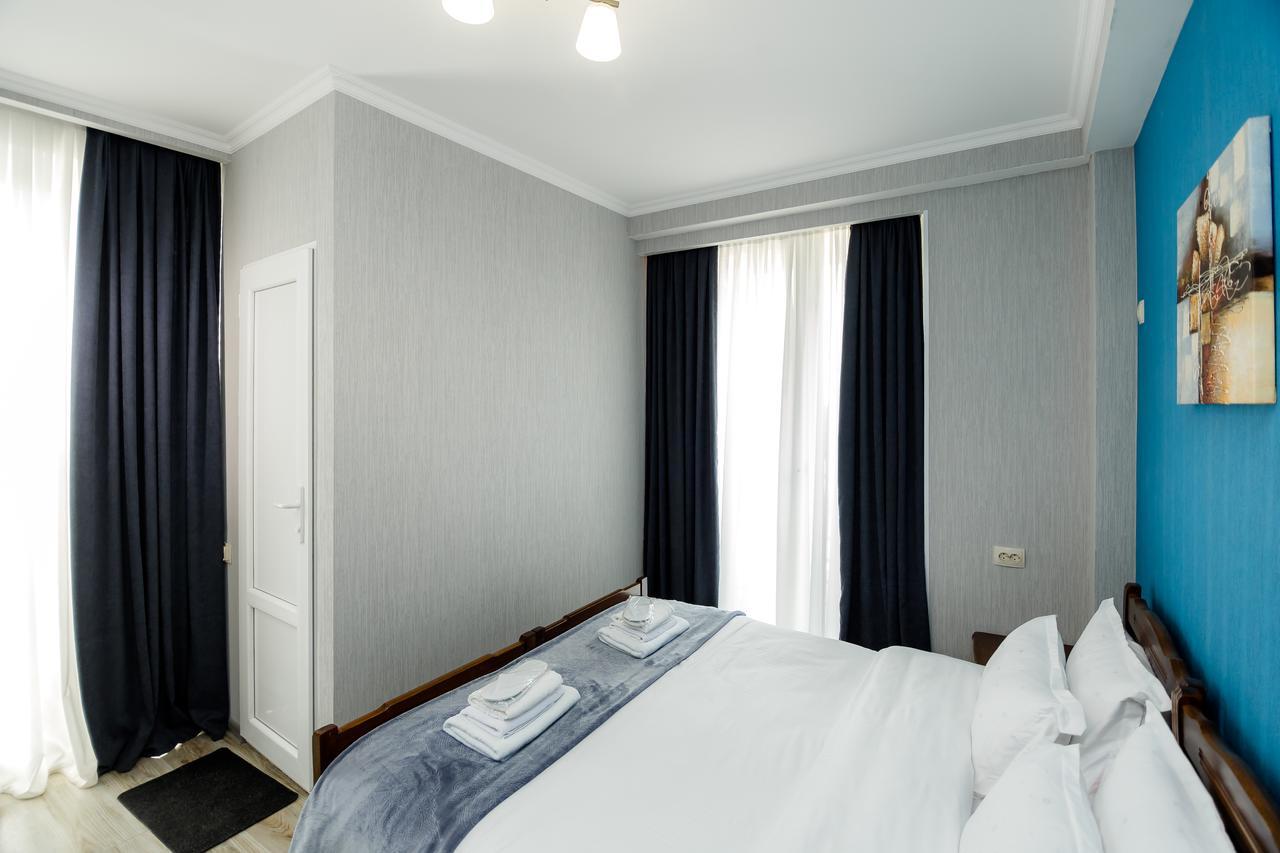 Big Family Guest House Τυφλίδα Εξωτερικό φωτογραφία
