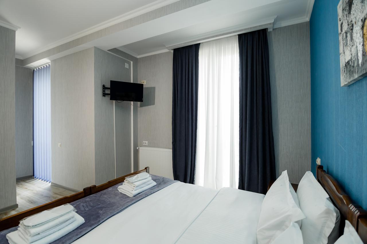 Big Family Guest House Τυφλίδα Εξωτερικό φωτογραφία